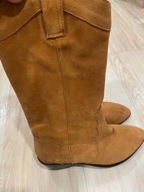 Suede Western Boots in Cognac - never worn